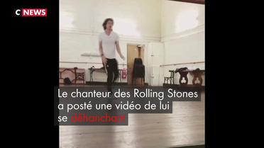 Le chanteur des Rolling Stones danse, un mois seulement après son opération du coeur