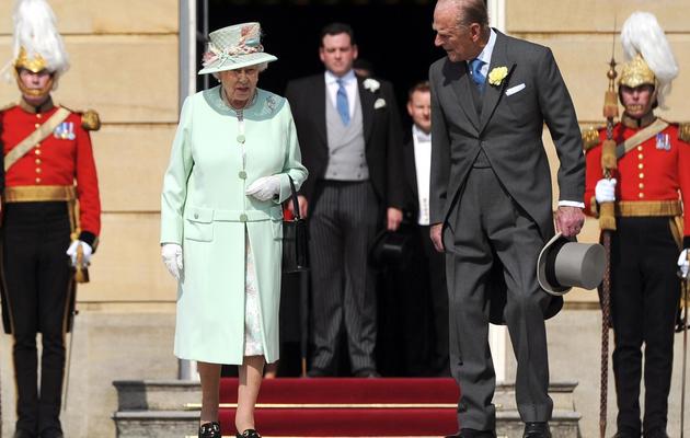 La reine Elizabeth II et son époux le prince Philip, le 6 juin 2013 à Londres [Anthony Devlin / Pool/AFP]