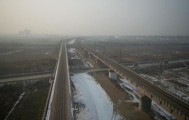 Des voies ferrées dans la province de Hebei, en Chine, le 22 décembre 2012 [Ed Jones / AFP/Archives]