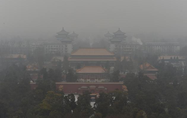 Vue sur Pékin dans un brouillard de pollution, le 31 janvier 2013 [Mark Ralston / AFP/Archives]