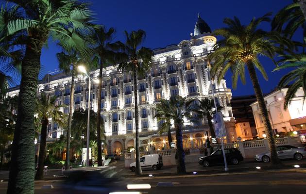 Une photo prise le 12 avril 2011 montre la façade de l'hôtel Carlton à Cannes [Valery Hache / AFP/Archives]