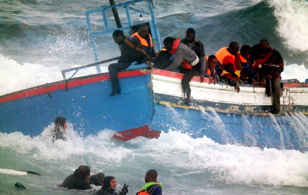 Naufrage d'une embarcation transportant 250 migrants africains le 13 avril 2011 dans le port de Pantelleria [Francesco Malavolta / AFP/Archives]