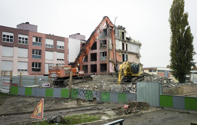 Destruction d'immeubles à Sevran, le 13 novembre 2012 [Fred Dufour / AFP/Archives]