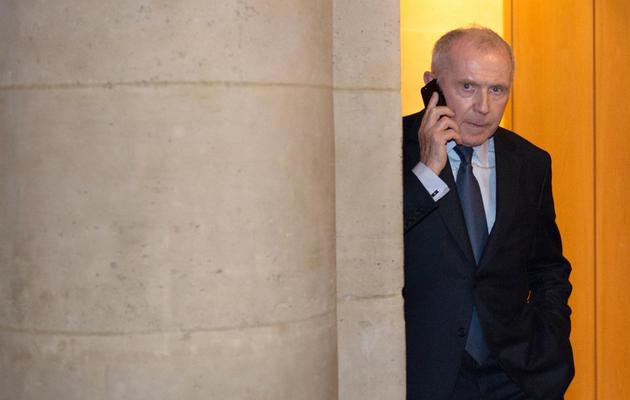 L'homme d'affaires François Pinault sort du Conseil constitutionnel où se tenait une réception privée à l'occasion des 80 ans de Jacques Chirac, le 3 décembre 2012 à Paris [Martin Bureau / AFP/Archives]