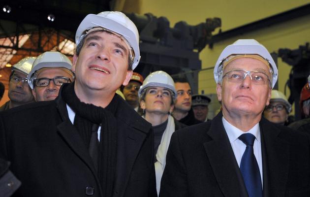 Le ministre du Redressement productif Arnaud Montebourg et le Premier ministre Jean-Marc Ayrault, le 21 janvier 2013 à Saint-Nazaire [Frank Perry / AFP/Archives]