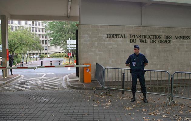Vue en date du 6 septembre 2005 de l'entrée de l'hôpital militaire du Val-de-Grâce à Paris [Patrick Kovarik / AFP/Archives]