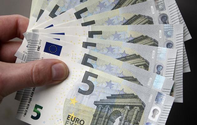 De nouveaux billets de 5 euros [Bas Czerwinski / ANP/AFP/Archives]