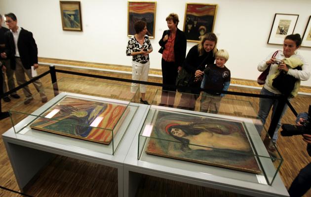 Les tableaux du "Cri" et de "La Madone" de Munch retrouvés et de nouveau exposés au vieux musée d'Oslo, le 26 septembre 2006 [Poppe, Cornelius / Scanpix/AFP/Archives]
