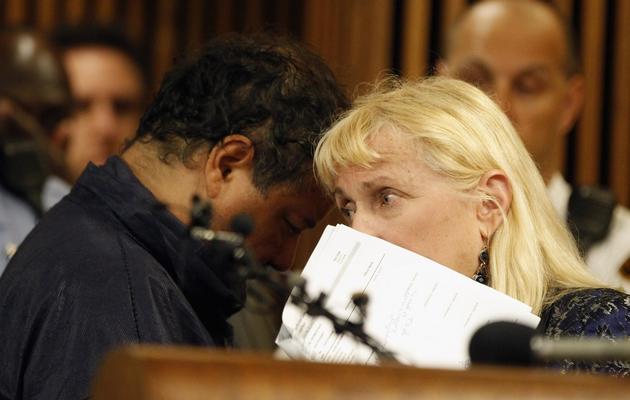 Ariel Castro et son avocate, Kathleen DeMetz, le 9 mai 2013, au tribunal de Cleveland [Matt Sullivan / Getty Images/AFP]