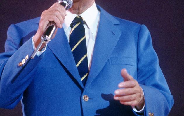 Photo du chanteur et comédien français Tino Rossi prise le 05 novembre 1982 au Casino de Paris où il effectuait son retour sur scène.  [ / AFP/Archives]
