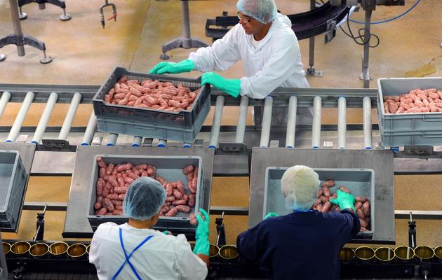 Une chaîne de fabrique de saucisses en France, en 2013 [Eric Cabanis / AFP/Archives]