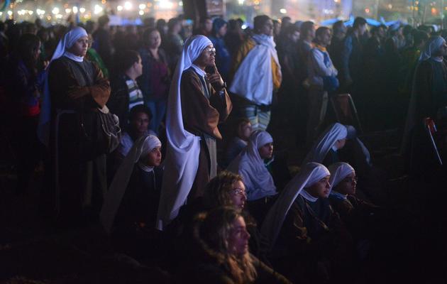 La foule des fidèles le 26 juillet 2013 sur la place de Copacabana lors de la commémoration du chemin de croix  [Christophe Simon / AFP]