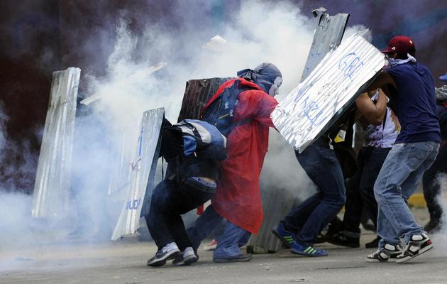 Des opposants au président Nicolas Maduro manifestent à Caracas le 3 mars 2014 [Leo Ramirez / AFP]