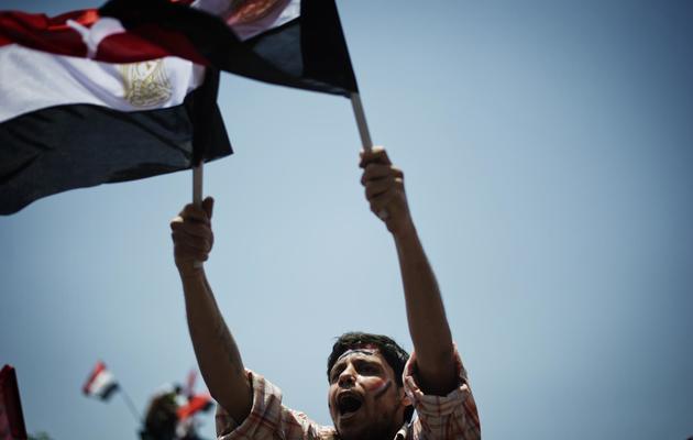 Des manifestants anti-gouvernement réunis place Tahrir au Caire, le 30 juin 2013 [Ginaluigi Guercia / AFP]
