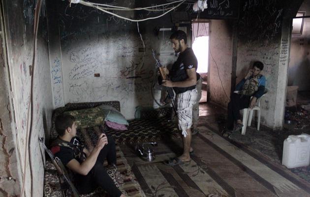 Des rebelles syriens à Deir Ezzor, le 3 octobre 2013 [Ahmad Aboud / Ahmad Aboud/AFP]