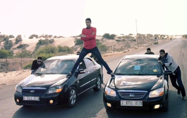 Grab non datée d'une vidéo diffusée sur YouTube par Tashweesh, un groupe de comédiens gazaouis [ / Tashweeh/AFP]
