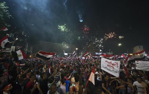 Des dizaines de milliers d'Egyptiens célèbrent le renversement du président Mohamed Morsi le 3 juillet 2013 au Caire [ / AFP]