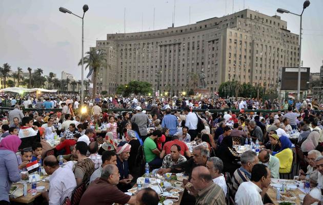 Des opposants au président déchu Mohamed Morsi se rassemblent sur la place Tahrir, le 19 juillet 2013 au Caire [Mohamed El-Shahed / AFP]