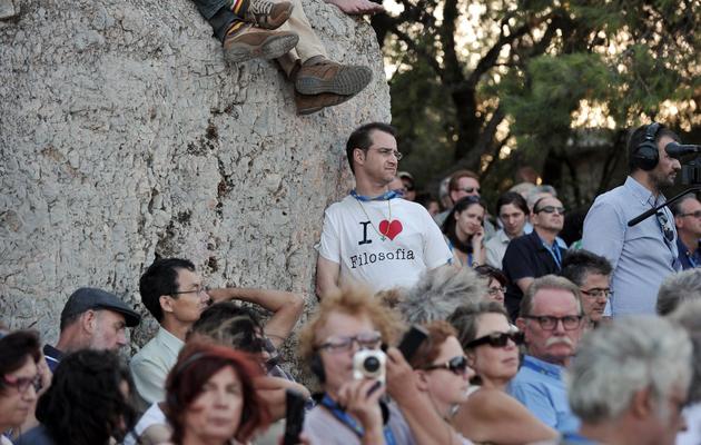 Le public écoute un philosophe lors du 23e congrès mondial de philosophie à Athènes, le 7 août 2013 [Louisa Gouliamaki / AFP]