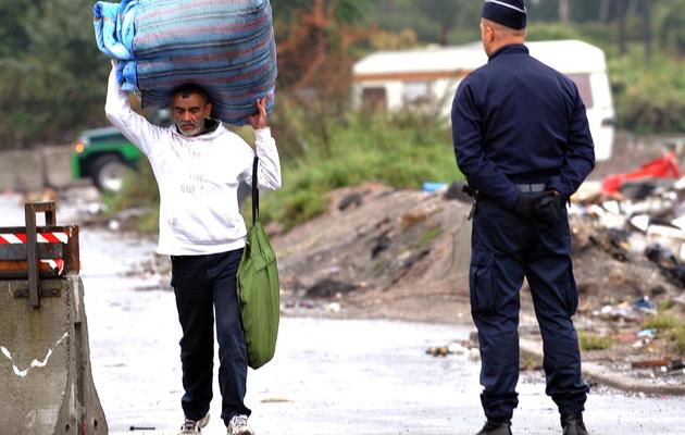 Evacuation le 18 septembre 2013 du  campement de Roms de Lille sud [Denis Charlet / AFP]