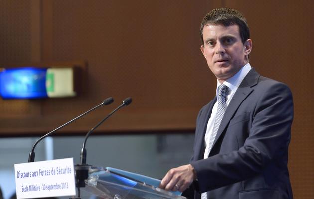 Manuel Valls le 30 septembre 2013 à l'Ecole militaire à Paris [Eric Feferberg / AFP]