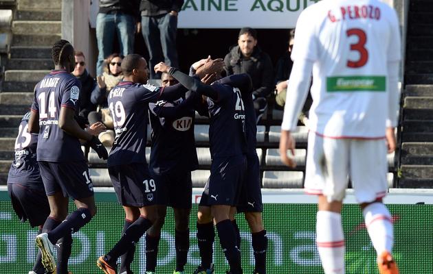 Les Bordelais célèbrent un but marqué face à Ajaccio en Championnat, le 1er décembre 2013 au stade Chaban-Delmas [Jean-Pierre Muller / AFP]