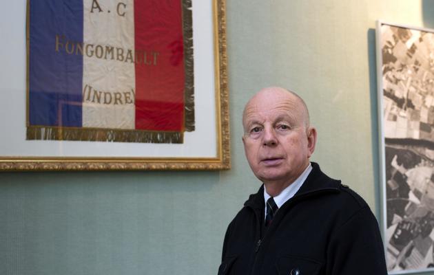 Le maire de Fontgombault Jacques Tissier pose dans le hall de la mairie le 22 janvier 2014  [Guillaume Souvant / AFP]
