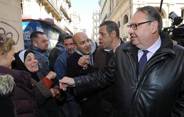 Patrick Mennucci lors d'une visite le 28 mars 2014 dans le quartier  Noailles à Marseille  [Boris Horvat  / AFP/Archives]