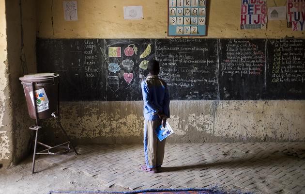 Un enfant malien dans une école de Tombouctou au Mali, le 1er février 2013 [Fred Dufour / AFP]