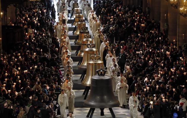 Bénédiction de neuf nouvelles cloches à Notre-Dame de Paris, le 2 février 2013 [Kenzo Tribouillard / AFP]