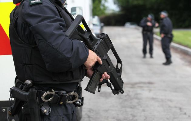 Patrouille policière le 15 juin 2013 à Enniskillen [Peter Muhly / AFP]