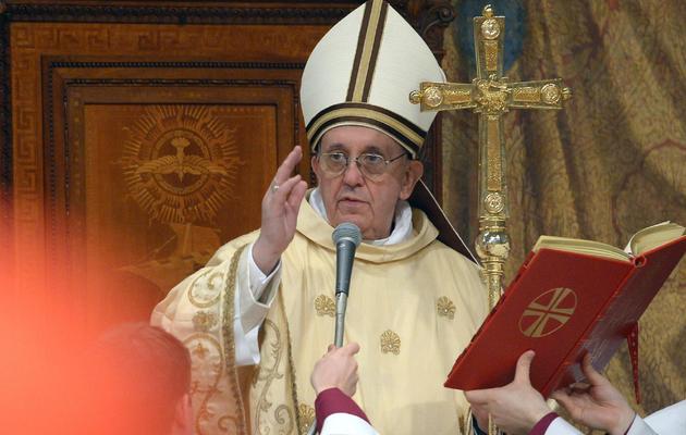 Le pape François célèbre la messe le 14 mars 2013 à la Basilique Saint-Pierre à Rome [- / Osservatore Romano/AFP]