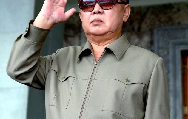 Photo fournie le 10 septembre 2011 par l'agence KCNA du leader nord-coréen Kim Jong-il à Pyongyang [ / KCNA via KNS/AFP/Archives]