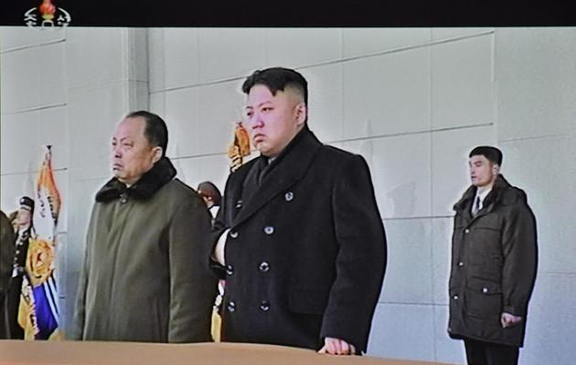 Capture d'écran de la télévision nord-coréenne montrant Kim Jong-Un lors de la cérémonie en mémoire de Kim Jong-Il, le 17 décembre 2012 à Pyongyang [North Korean Tv / North Korean Tv/AFP]