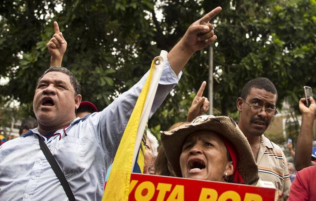 Des partisans du président élu Nicolas Maduro à Caracas, au Venezuela, le 17 avril 2013 [Ronaldo Schemidt / AFP]