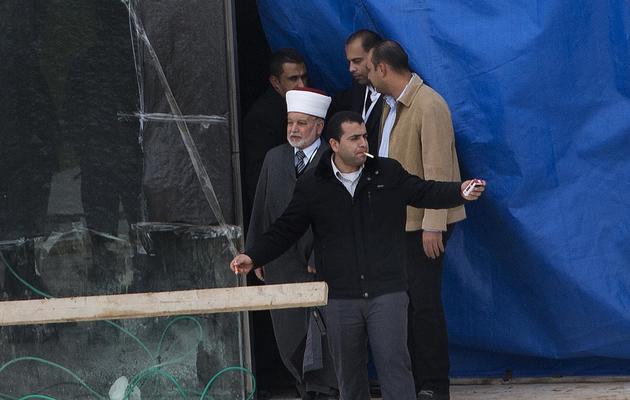 Le mufti de Jérusalem, Mohammed Hussein, quitte le mausaulée de Yasser Arafat, le 27 novembre 2012 à Ramallah [Marco Longari / AFP]