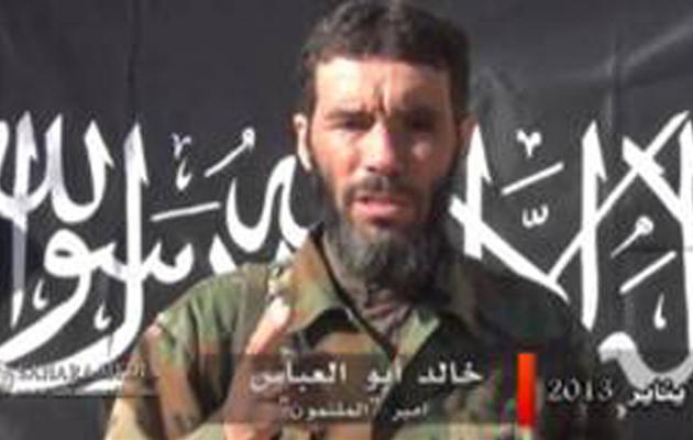 Photo fournie le 20 janvier 2013 par SITE Intelligence Group de l'Algérien Mokhtar Belmokhtar chef du groupe islamiste armé qui a attaqué le site gazier d'In Aménas [ / Sahara Media/AFP]
