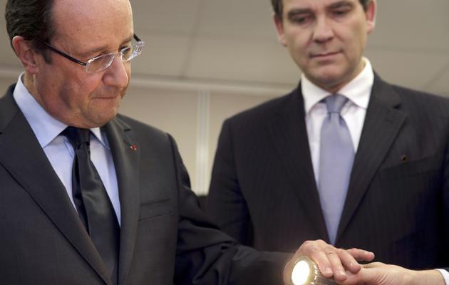 François Hollande (g) et Arnaud Montebourg le 29 novembre 2012 à Rueil-Malmaison [Philippe Wojazer / Pool/AFP/Archives]