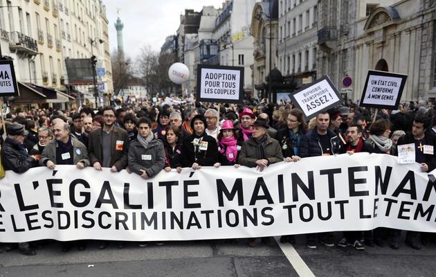 Manifestation à Paris le 16 décembre 2012 pour le mariage et l'adoption par les couples homosexuels [Lionel Bonaventure / AFP]