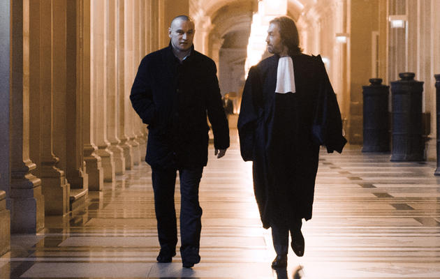 Marc Machin, (g) et son avocat Louis Balling arrivent le 17 décembre 2012 à la Cour d'assises de Paris [Fred Dufour / AFP]