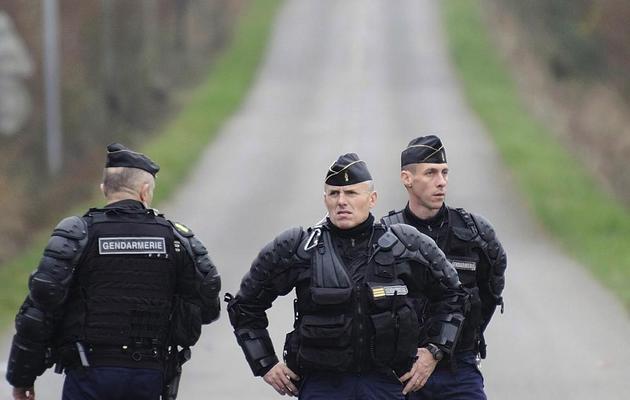Un barrage policier sur une route menant à Notre-Dame-des-Landes, le 4 janvier 2013 [Jean-Sebastien Evrard / AFP]