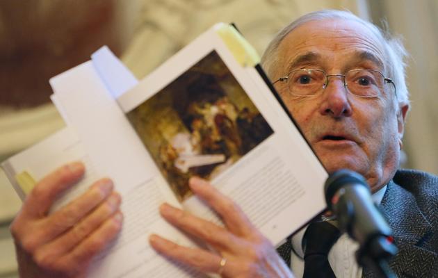 L'historien et académicien Jean-Pierre Babelon, spécialiste du roi Henri IV, le 12 février 2013  à Paris [Loic Venance / AFP]