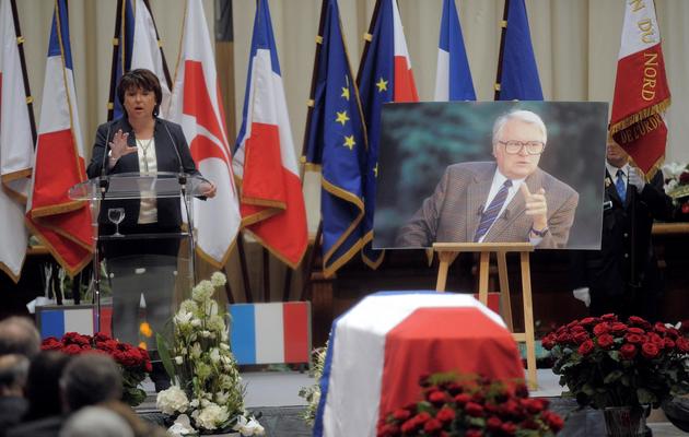 Martine Aubry rend hommage à l'ancien Premier ministre socialiste Pierre Mauroy, le 13 juin 2013 à Lille [Francois Lo Presti / AFP]