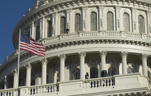 Le drapeau américain devant le Capitole le 21 janvier 2013 à Washington [Saul Loeb / AFP]