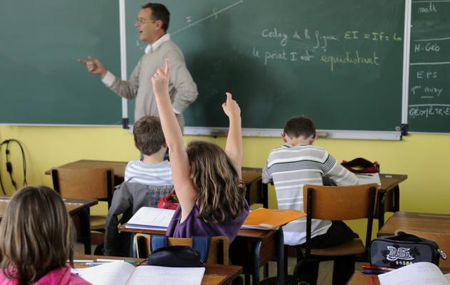 Un professeur face à ses élèves en septembre 2011 dans un collège de Rennes [Damien Meyer / AFP/Archives]